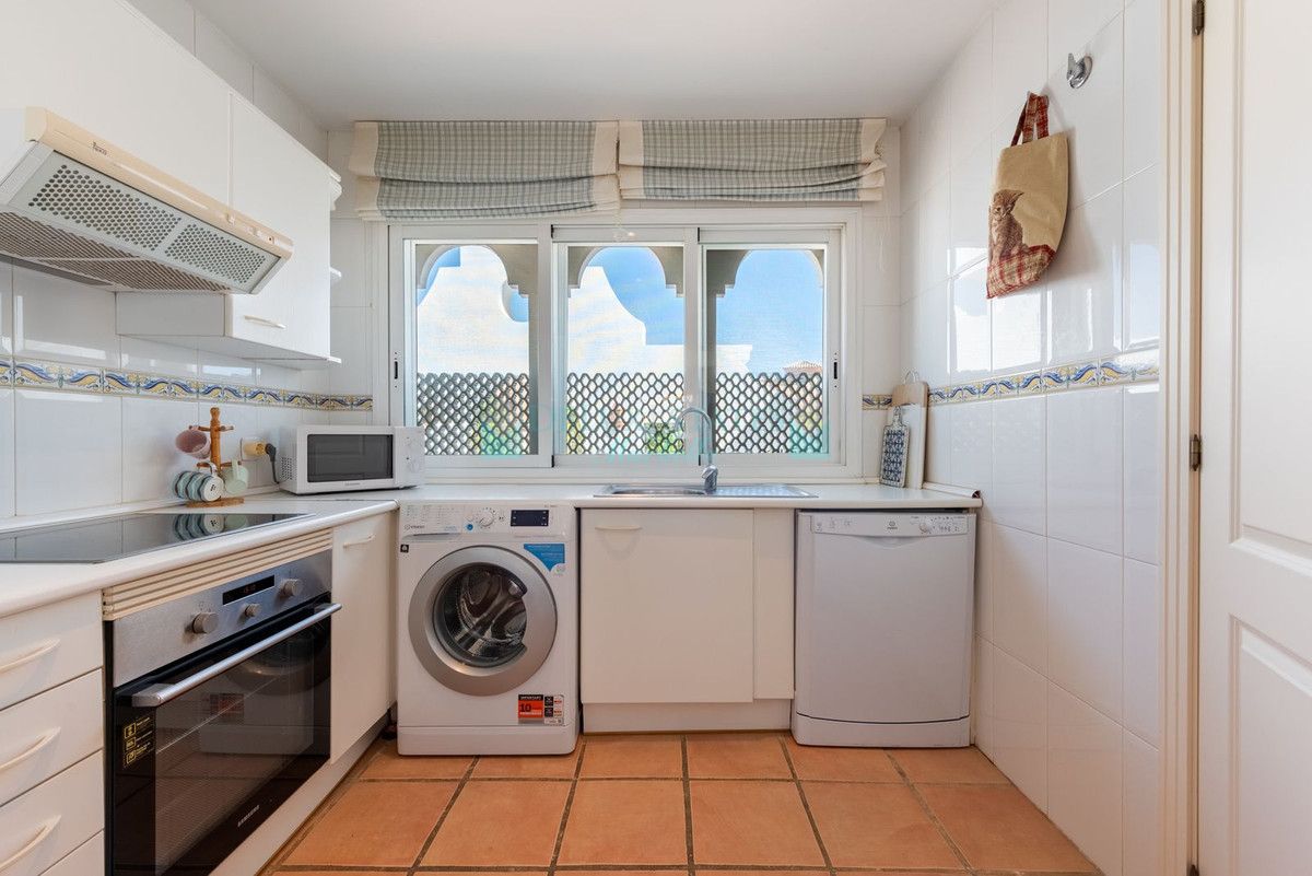 Penthouse for sale in El Presidente, Estepona