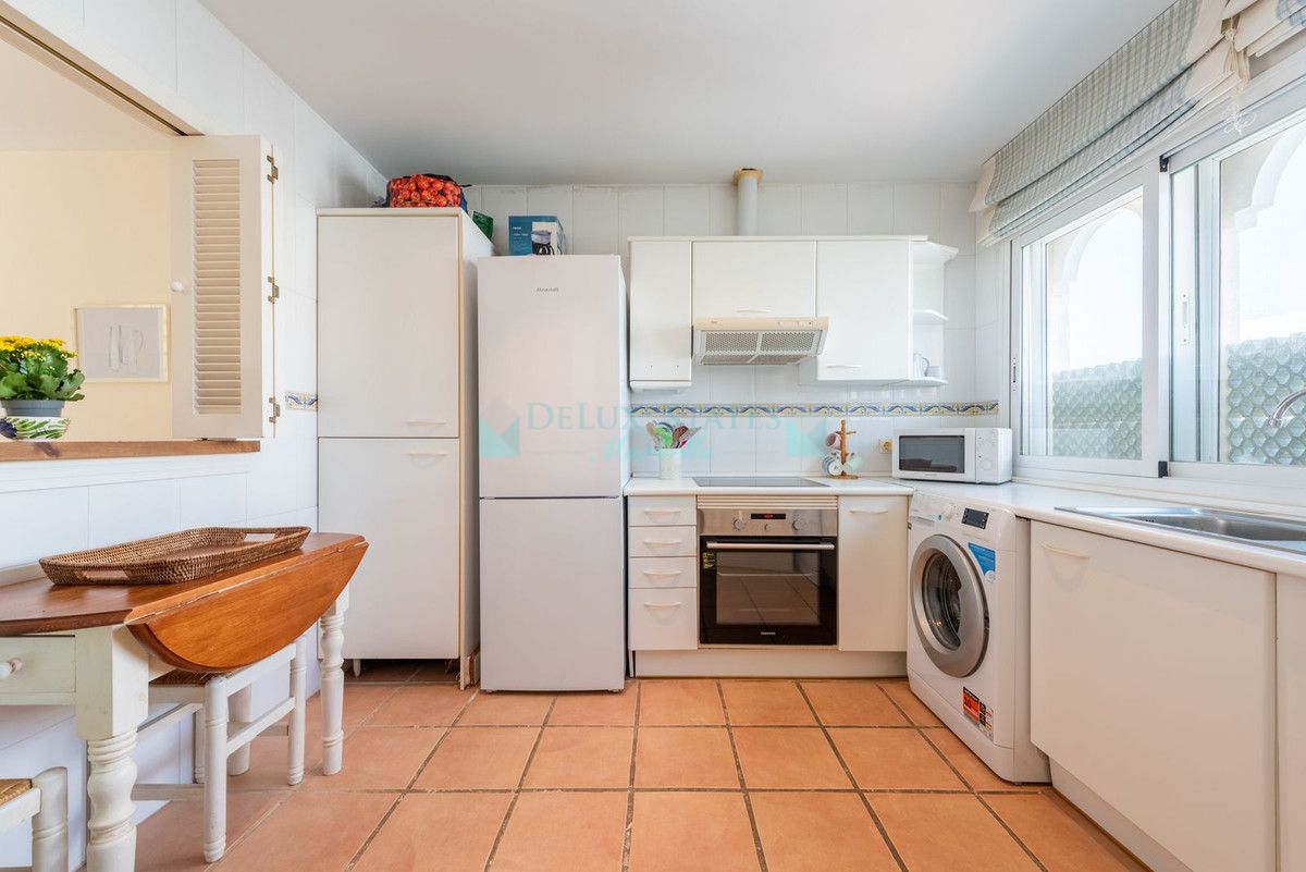 Penthouse for sale in El Presidente, Estepona