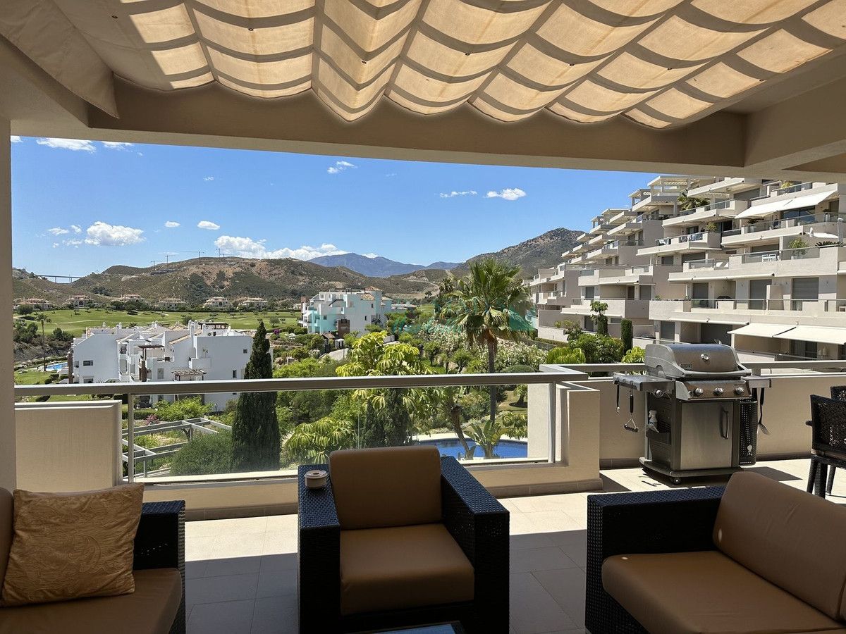 Apartment for rent in Benahavis