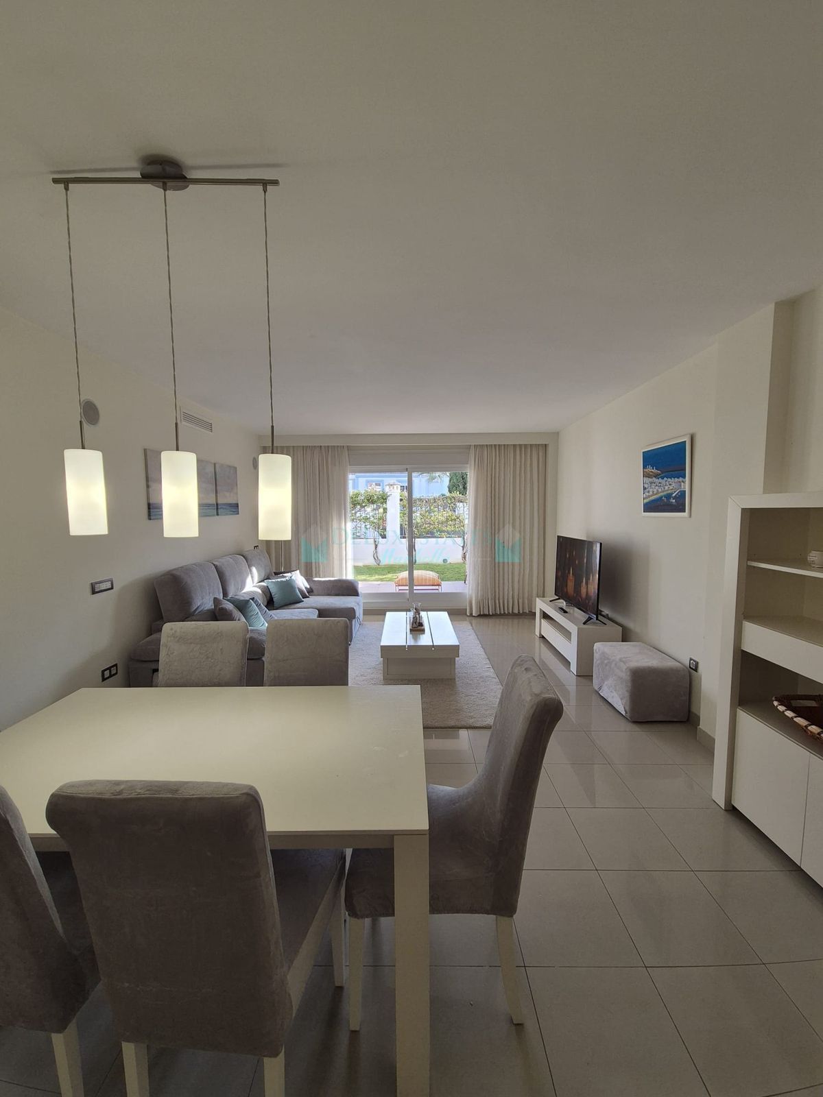 Apartamento Planta Baja en alquiler en Estepona