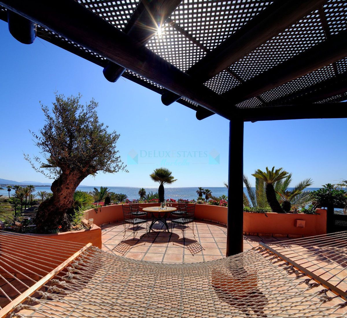 Penthouse for sale in Estepona