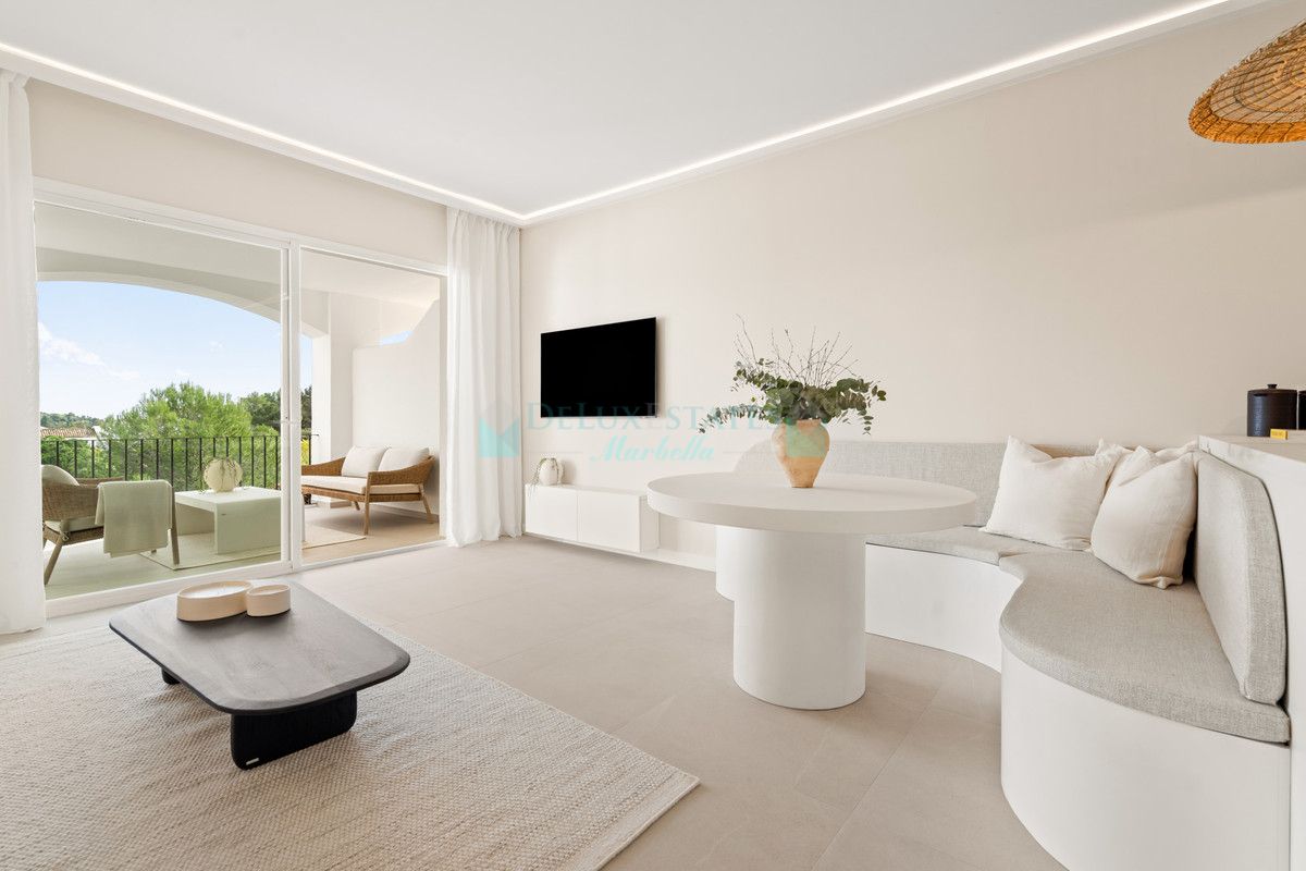 Apartamento en venta en La Quinta, Benahavis