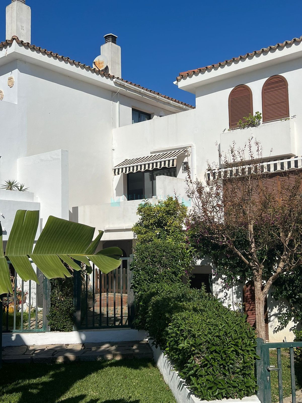 Town House for sale in Estepona