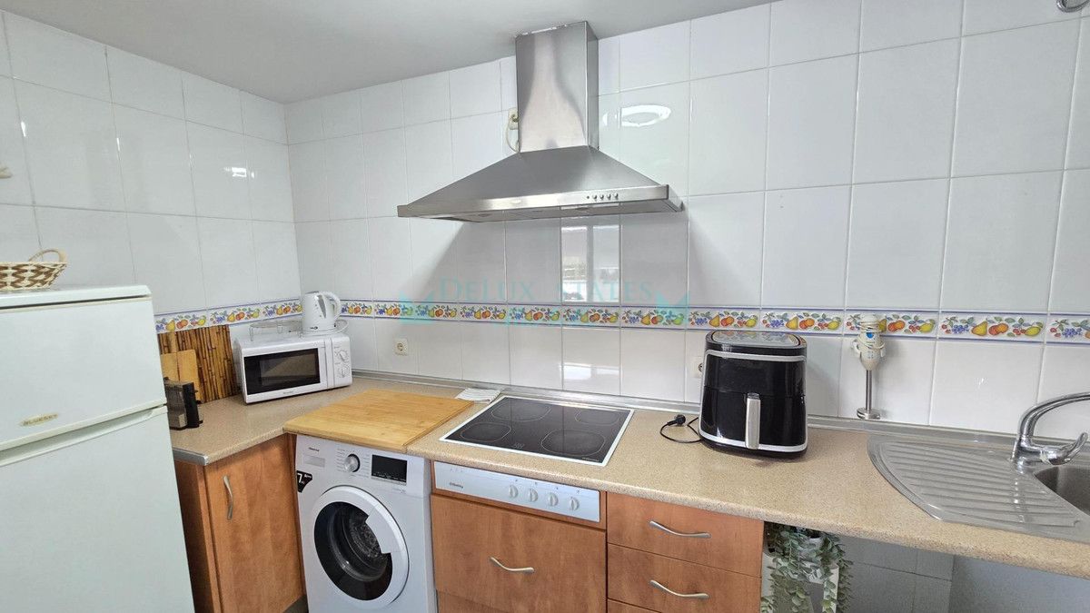 Apartamento en venta en Estepona