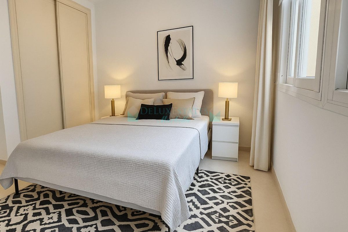 Apartment for sale in Estepona