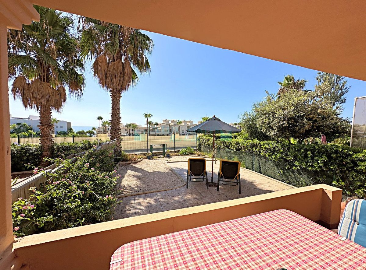 Town House for sale in Estepona