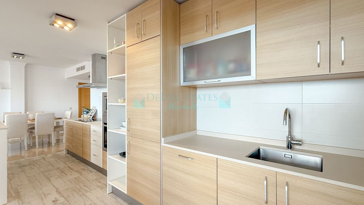 Apartamento en venta en La Mairena, Marbella Este