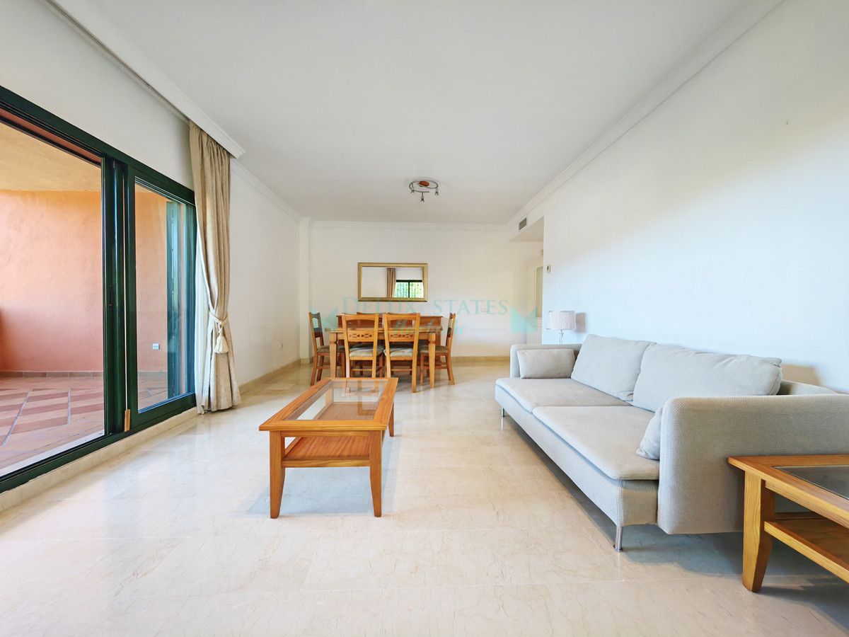 Apartment for sale in Elviria, Marbella East