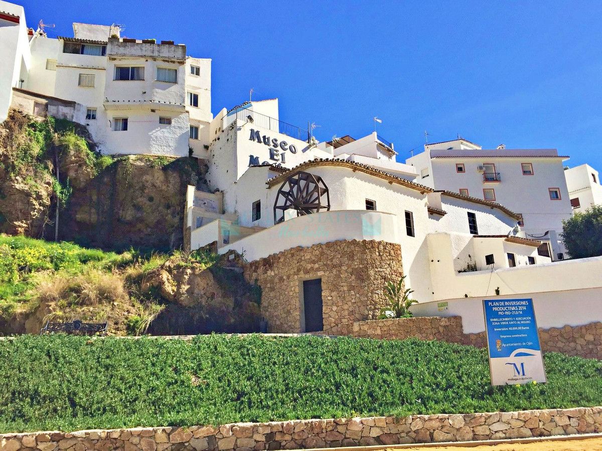 Plot for sale in Ojen