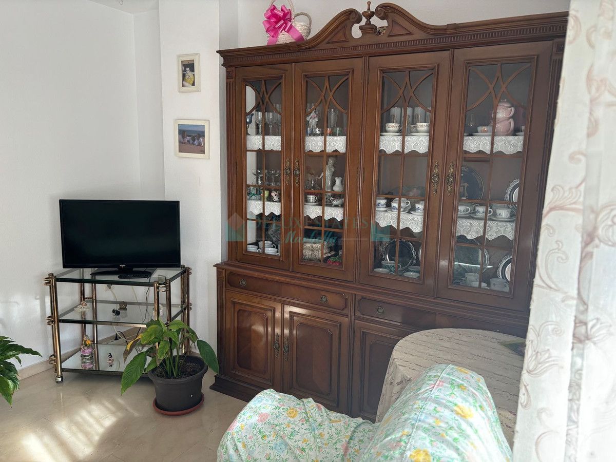 Apartamento en venta en Estepona