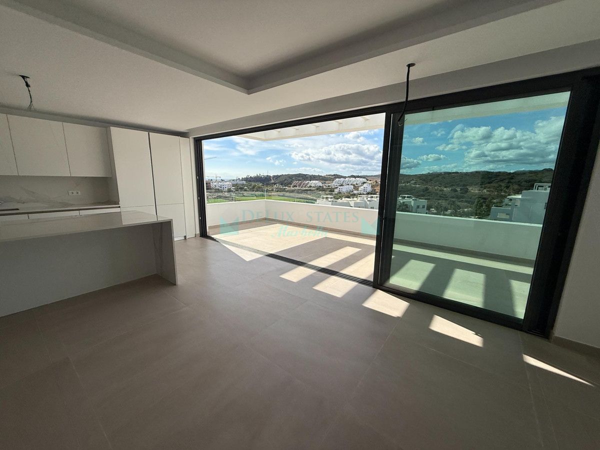 Penthouse for sale in Estepona