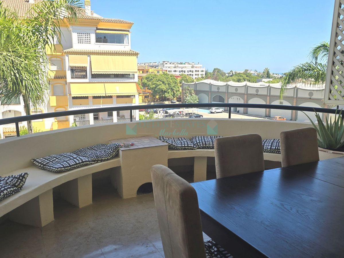 Apartment for sale in Marbella Golden Mile