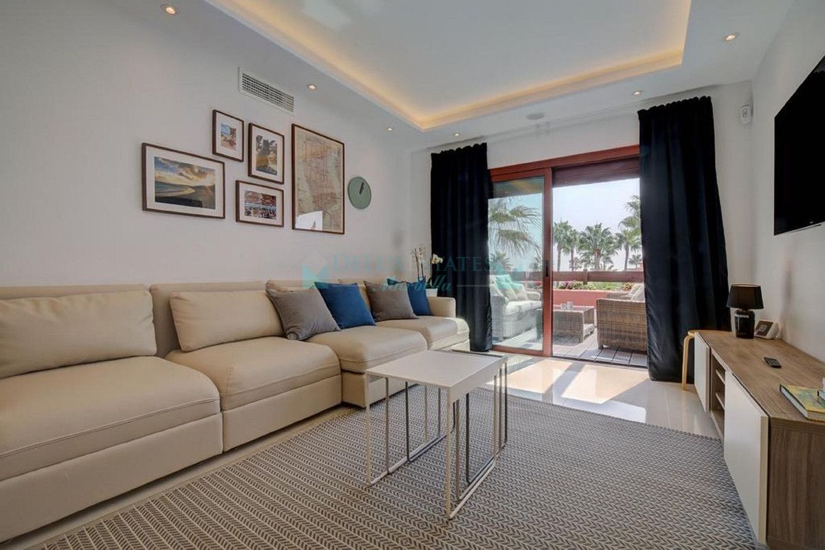 Ático en venta en Las Chapas, Marbella Este