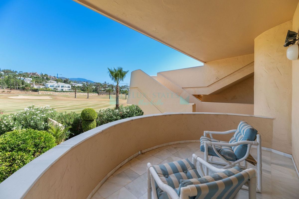 Apartment for sale in Nueva Andalucia