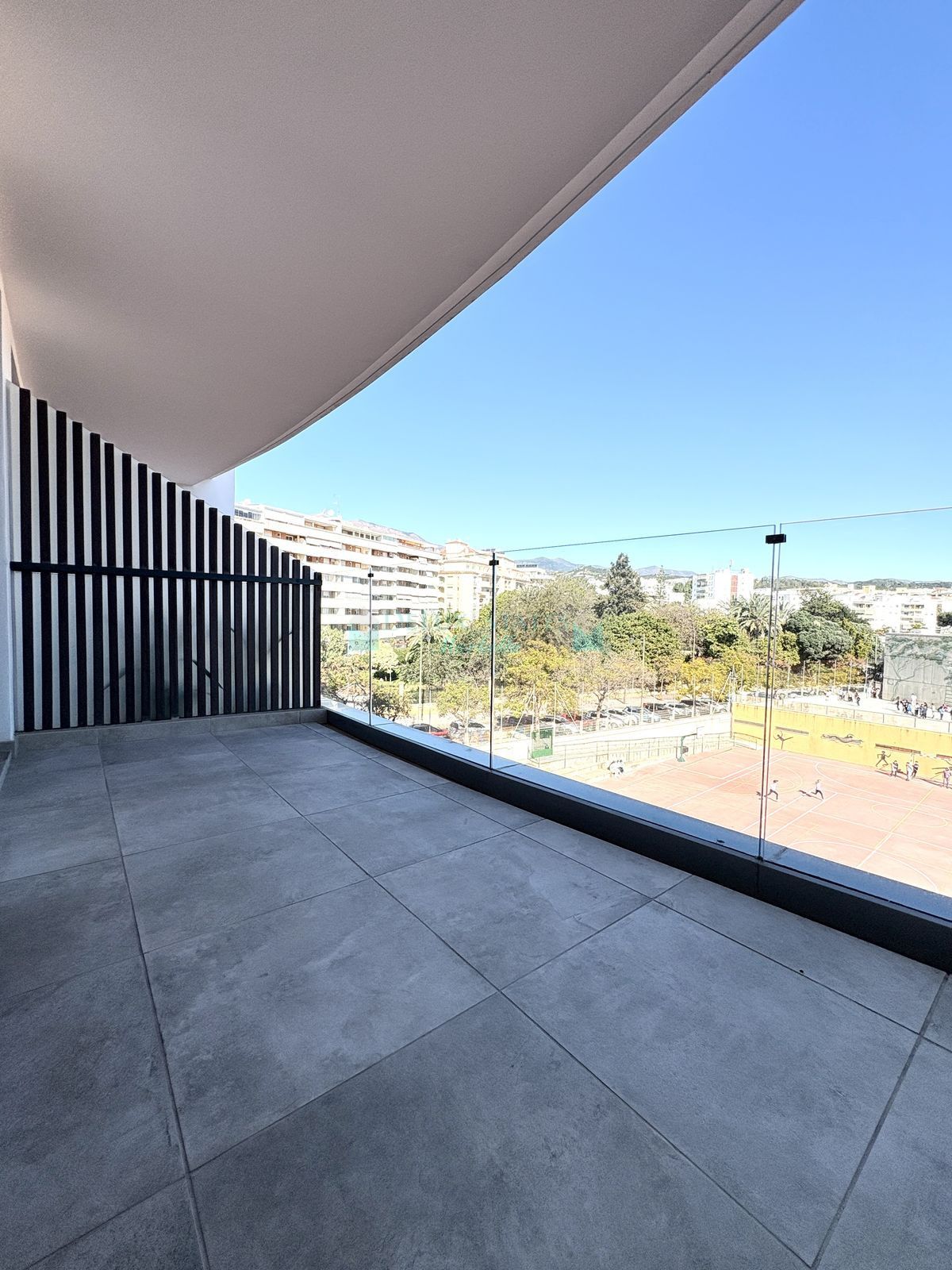 Apartment for rent in Estepona