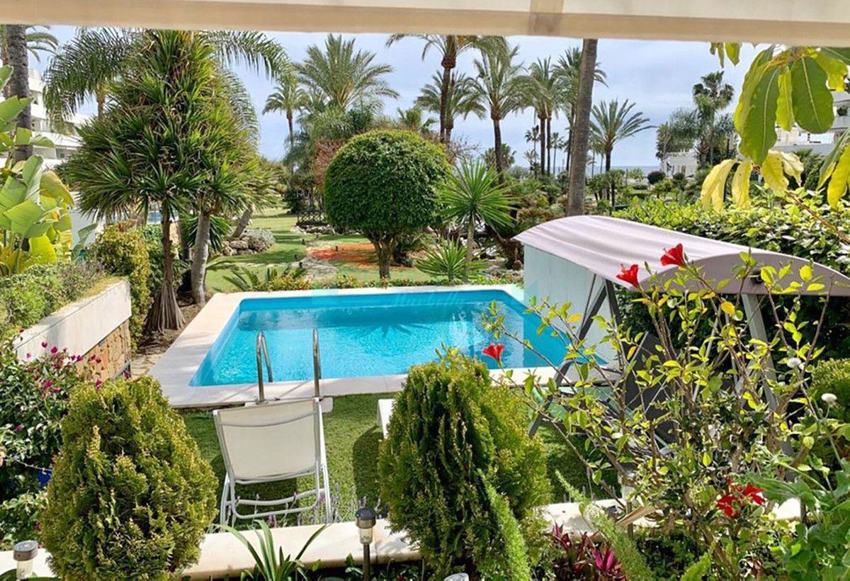 Ground Floor Apartment for rent in Marbella - Puerto Banus