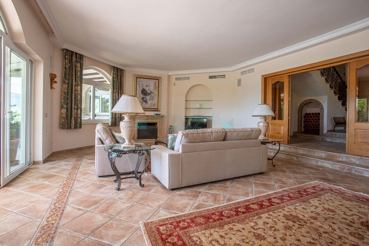 Villa for rent in Istan