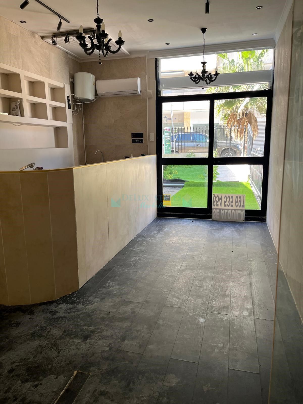 Bar for rent in Marbella - Puerto Banus