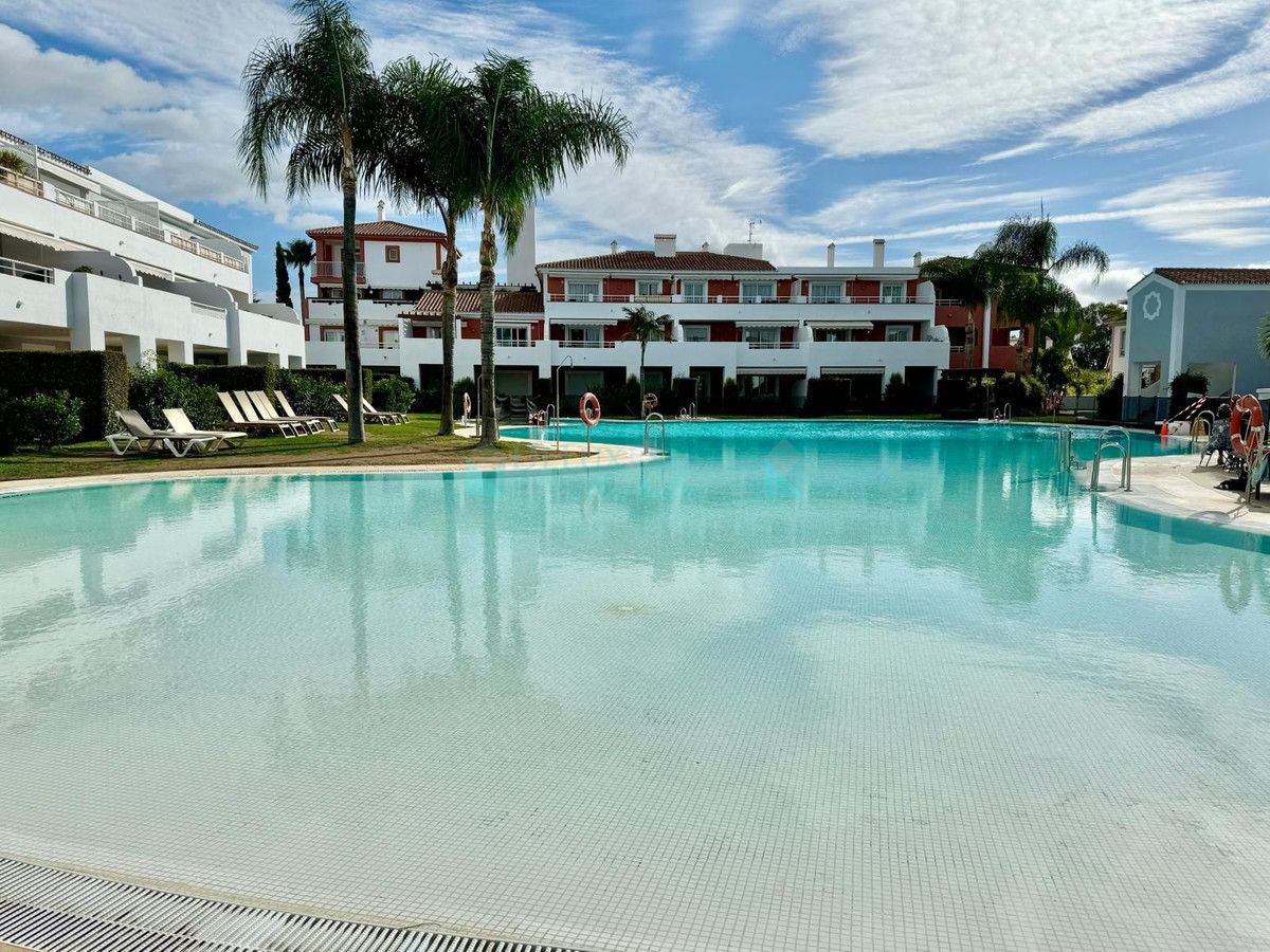 Apartamento en venta en Estepona