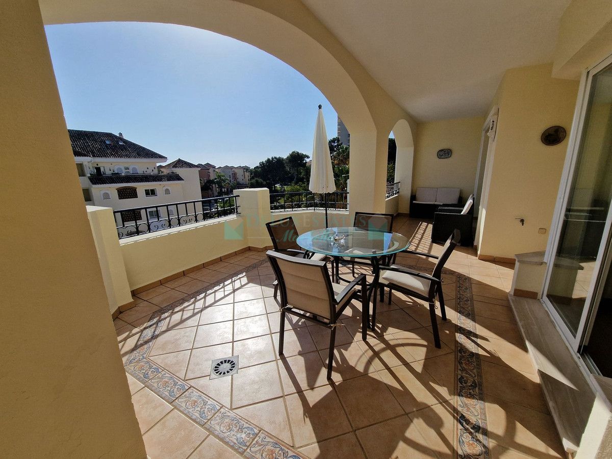 Apartamento en venta en Elviria, Marbella Este