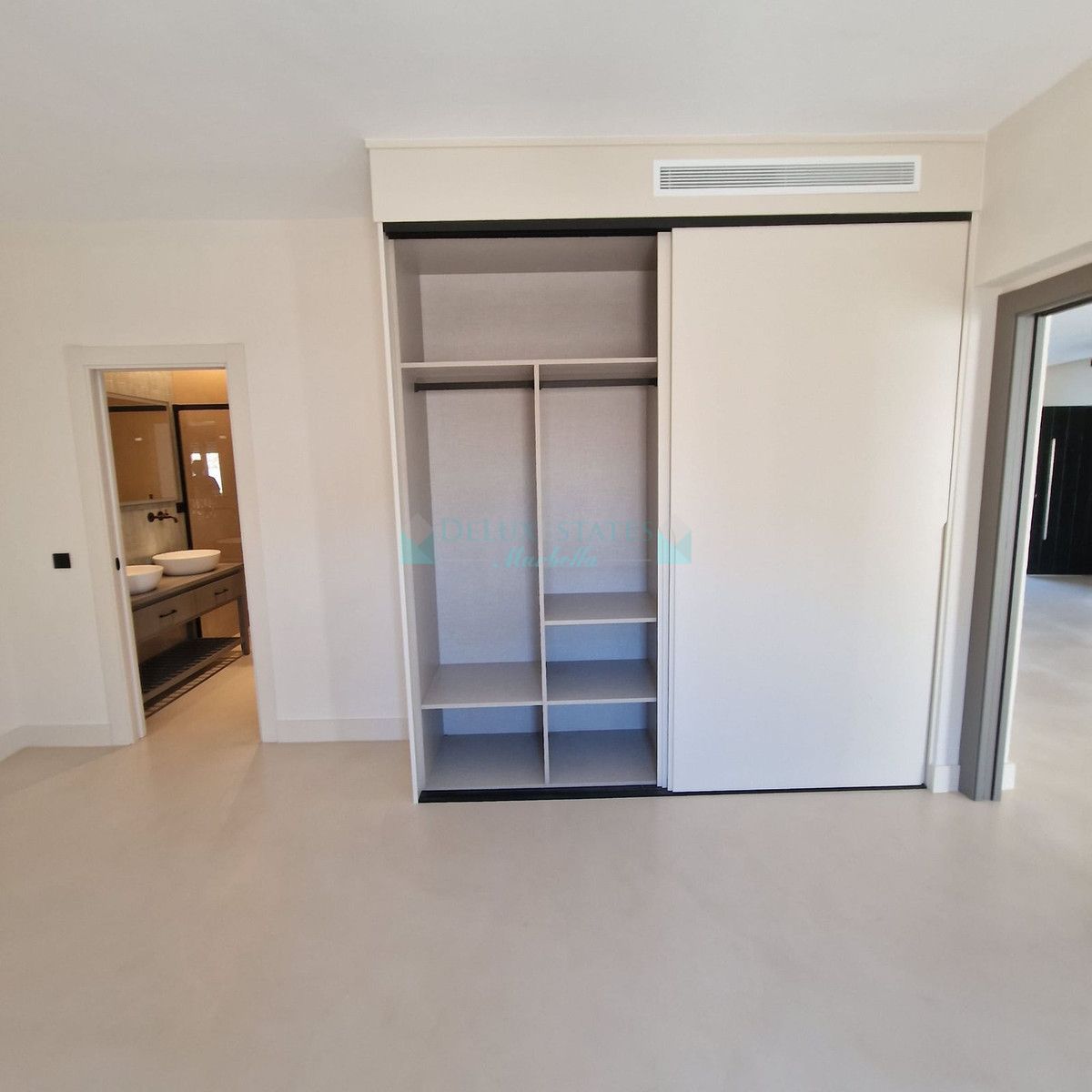 Apartamento en venta en Marbella - Puerto Banus