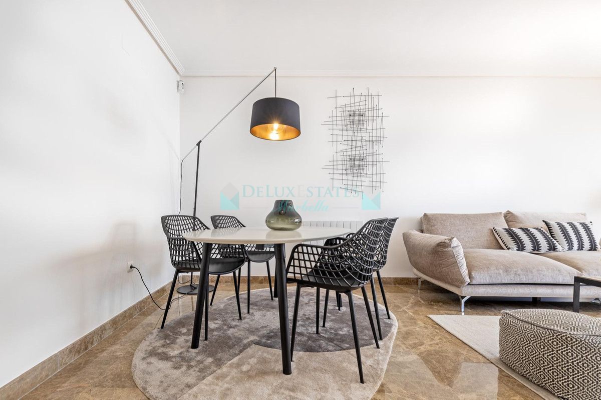 Apartment for rent in Selwo, Estepona