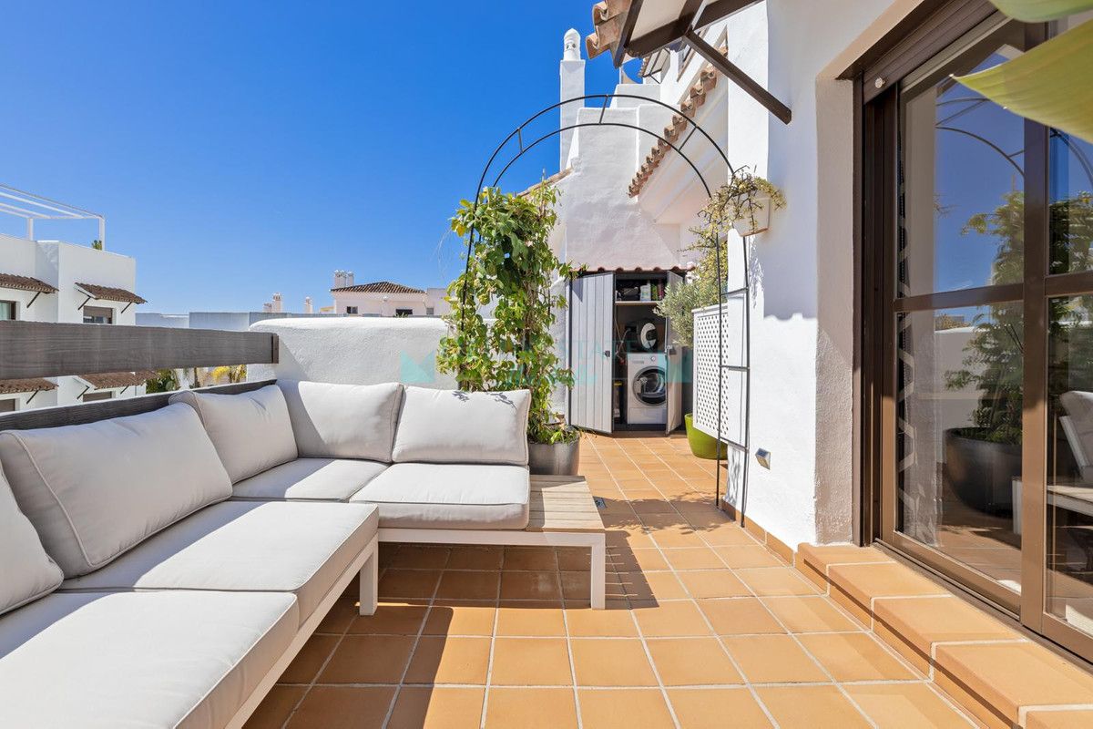 Apartment for rent in Selwo, Estepona