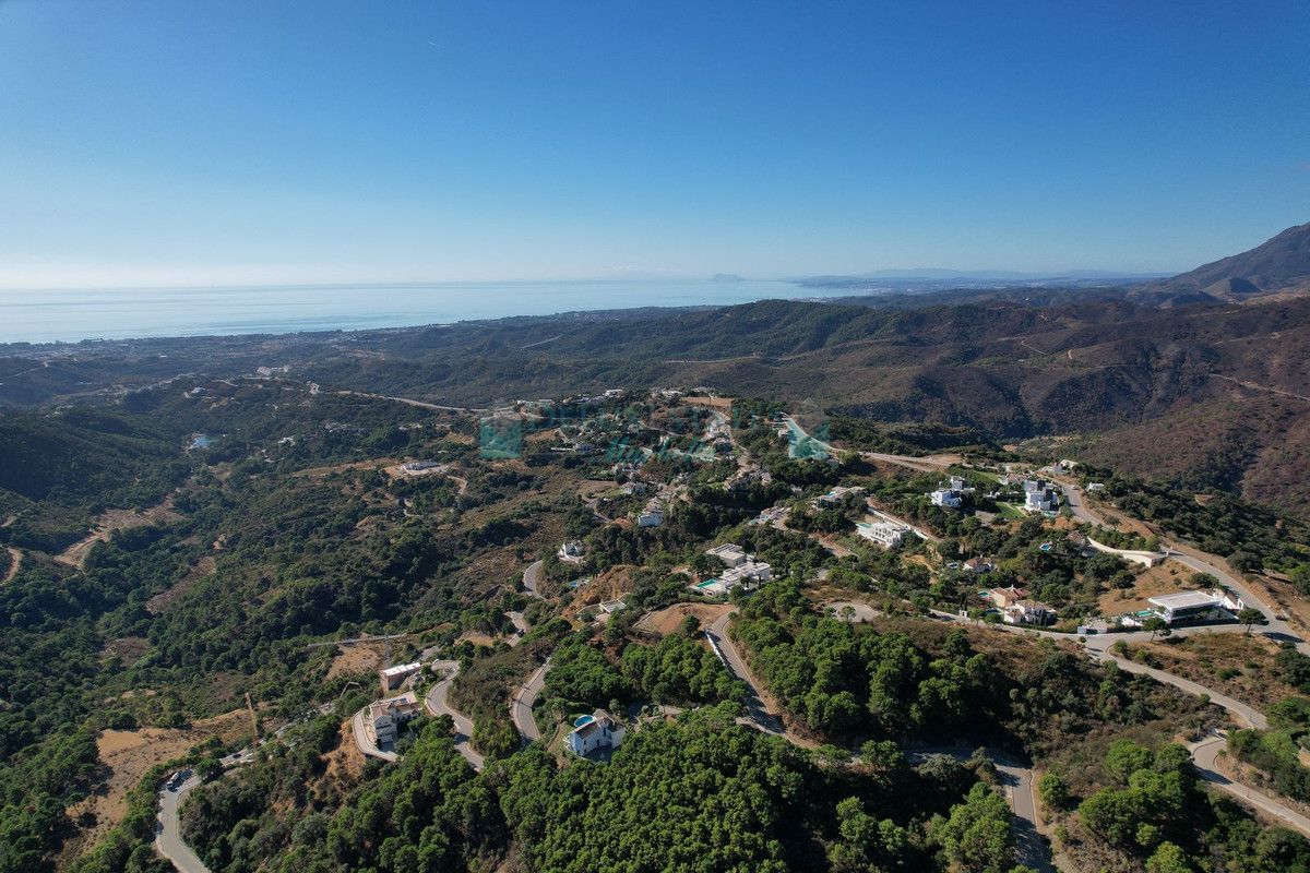 Residential Plot for sale in Benahavis