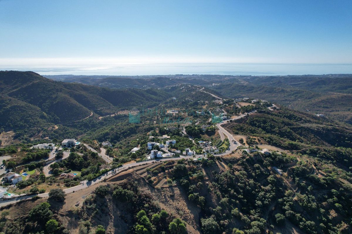 Residential Plot for sale in Benahavis