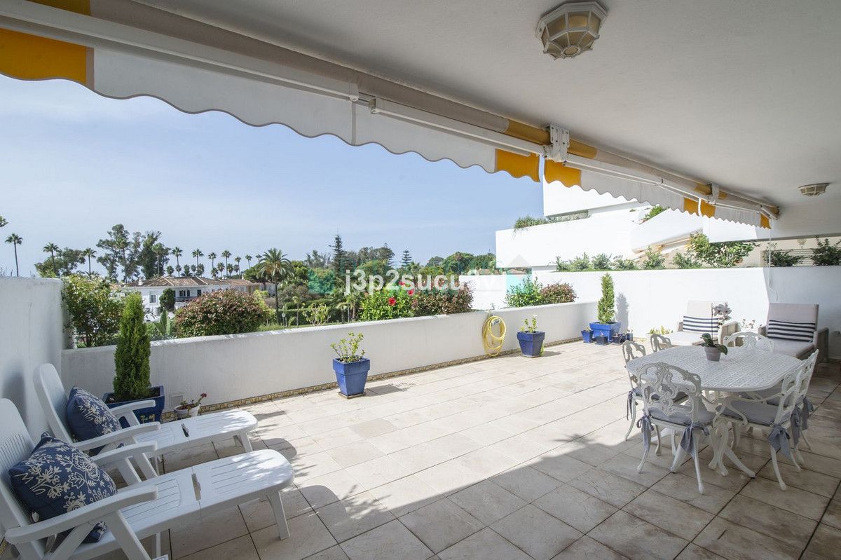 Apartment for rent in Guadalmina Baja, San Pedro de Alcantara