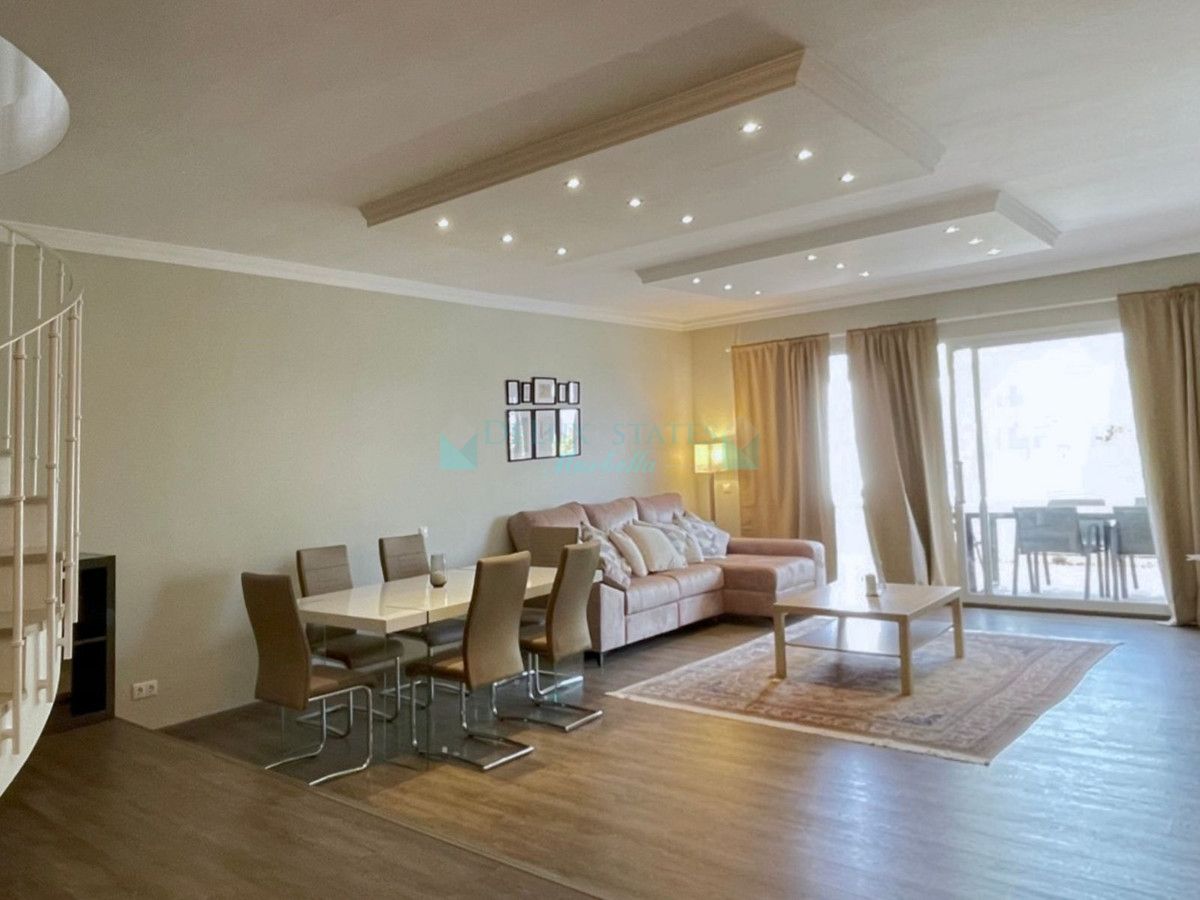 Town House for rent in Marbella