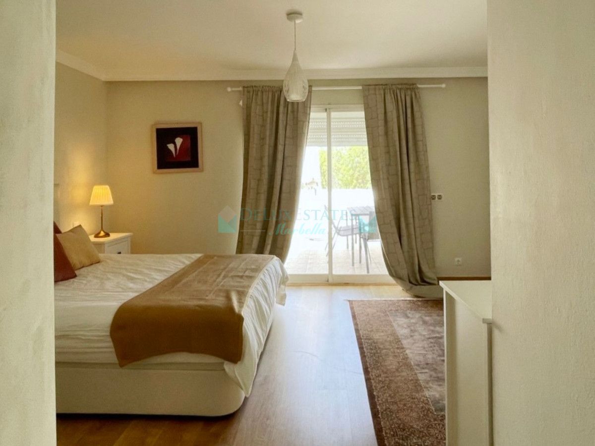 Town House for rent in Marbella