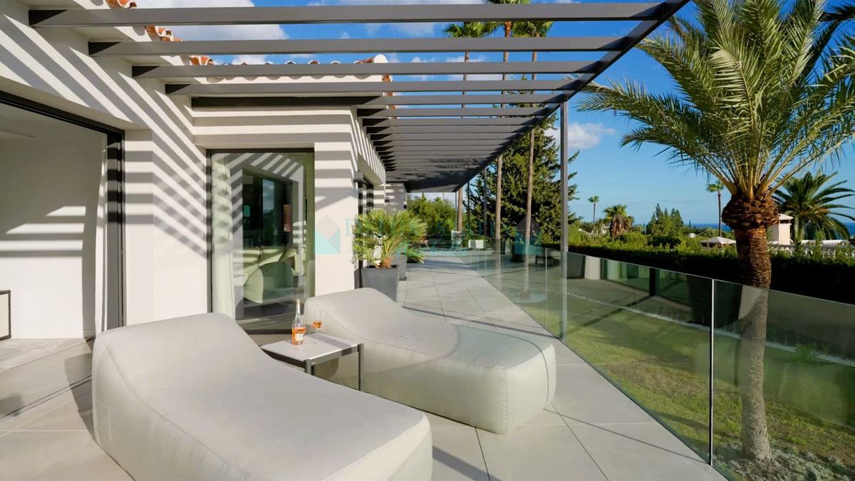 Villa for sale in Marbella Golden Mile