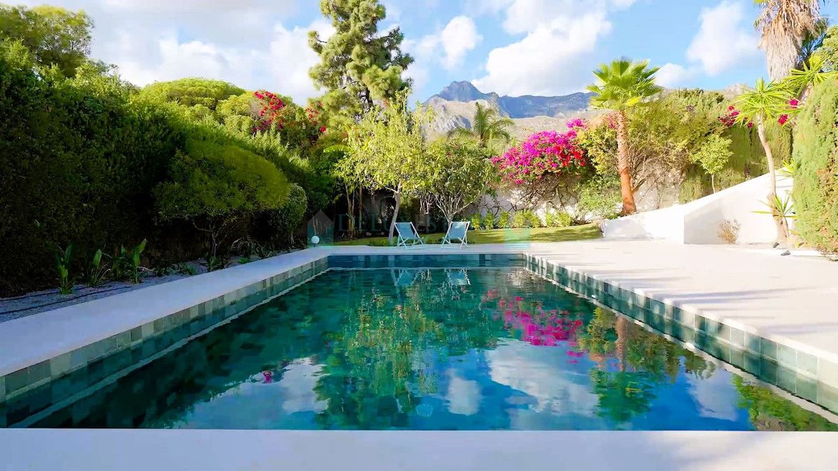 Villa for sale in Marbella Golden Mile