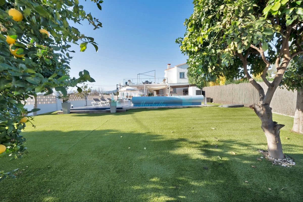 Villa en venta en San Pedro de Alcantara