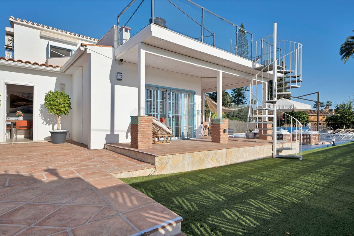 Villa en venta en San Pedro de Alcantara