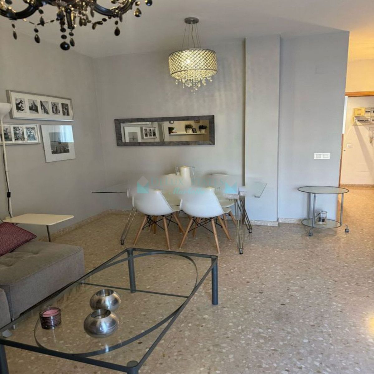 Apartment for sale in Estepona