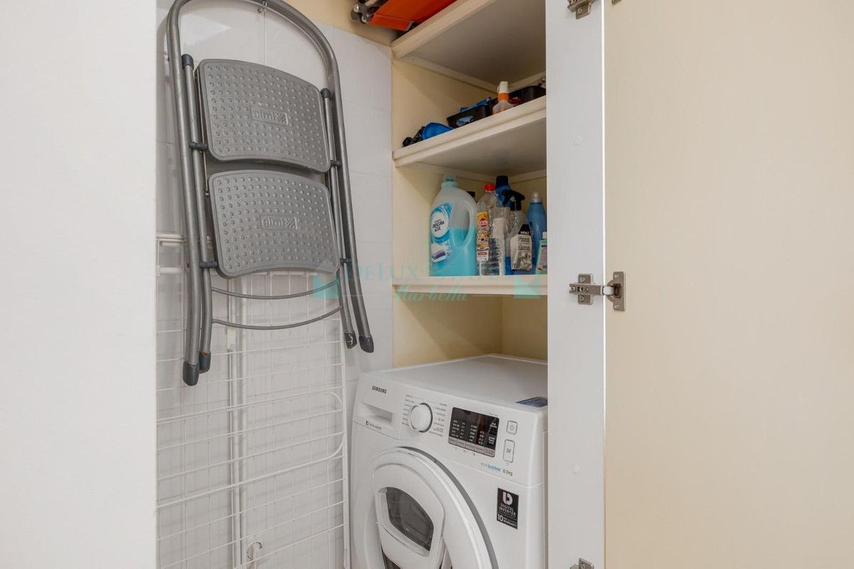 Penthouse for rent in Estepona