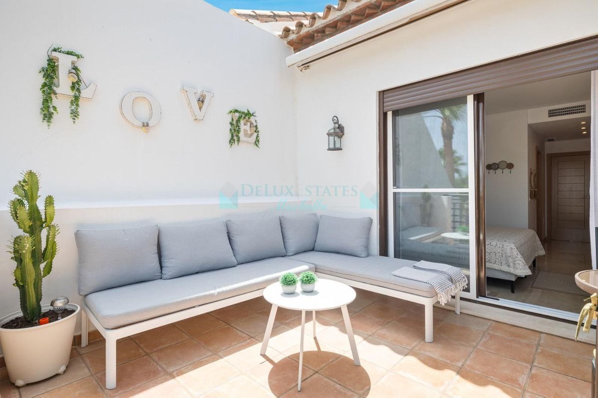 Penthouse for rent in Estepona