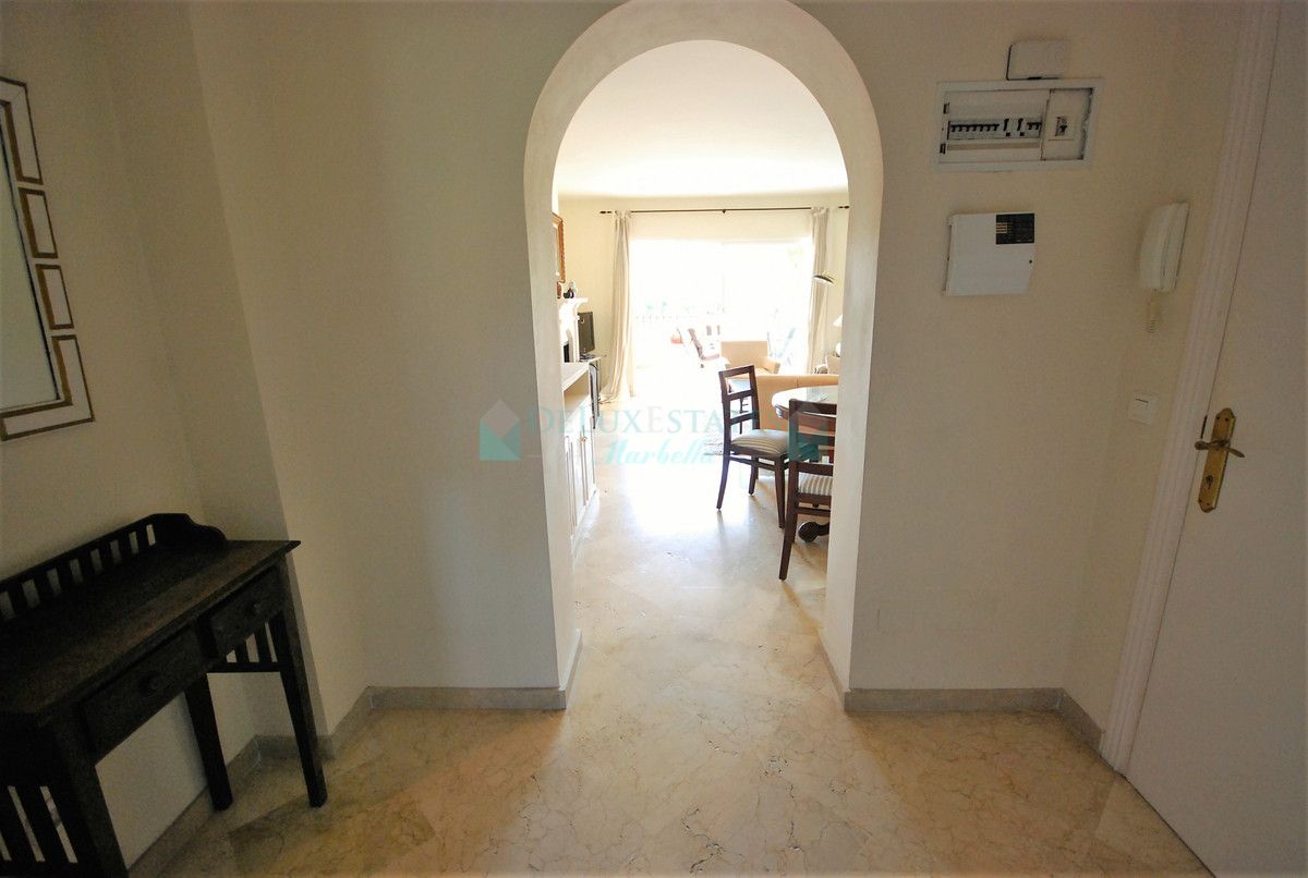 Apartamento en venta en Guadalmina Alta, San Pedro de Alcantara