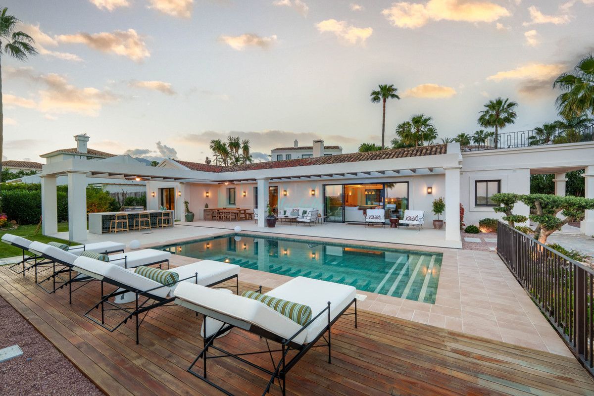 Villa en venta en Nueva Andalucia