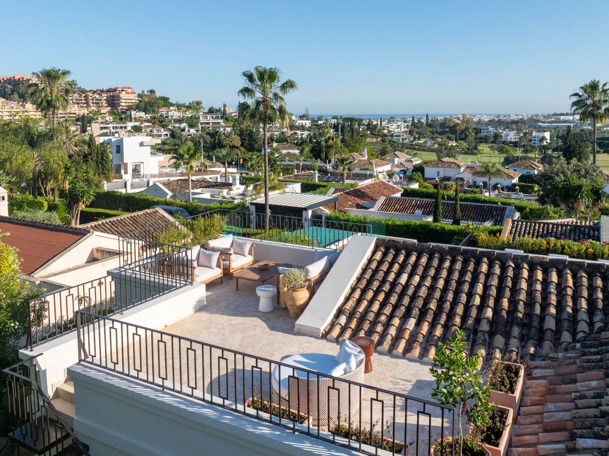 Villa en venta en Nueva Andalucia