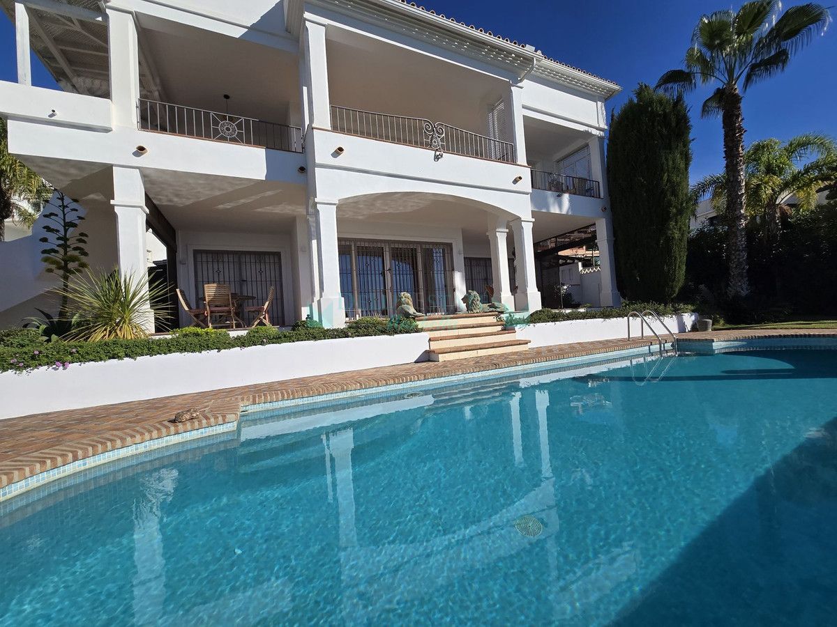 Villa en venta en Marbella