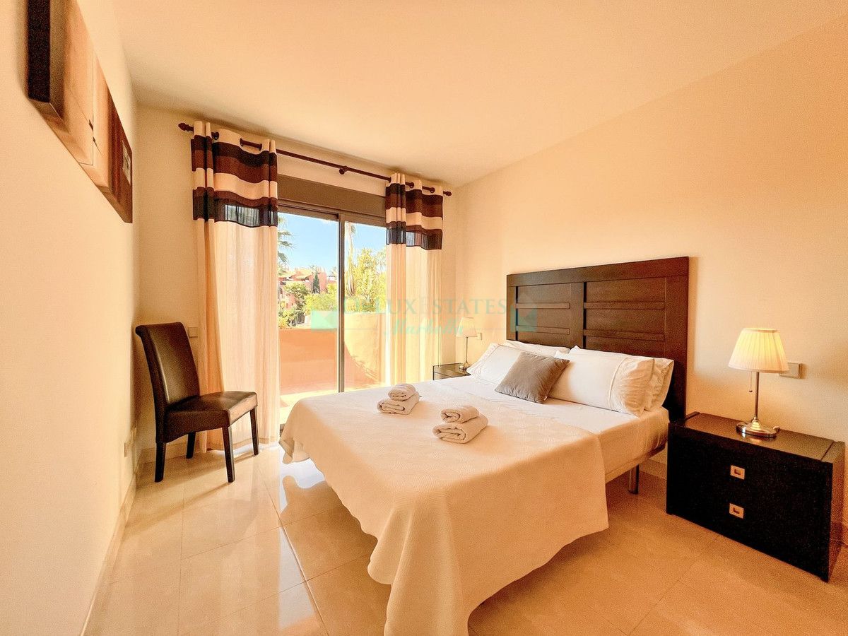 Apartamento en venta en Estepona