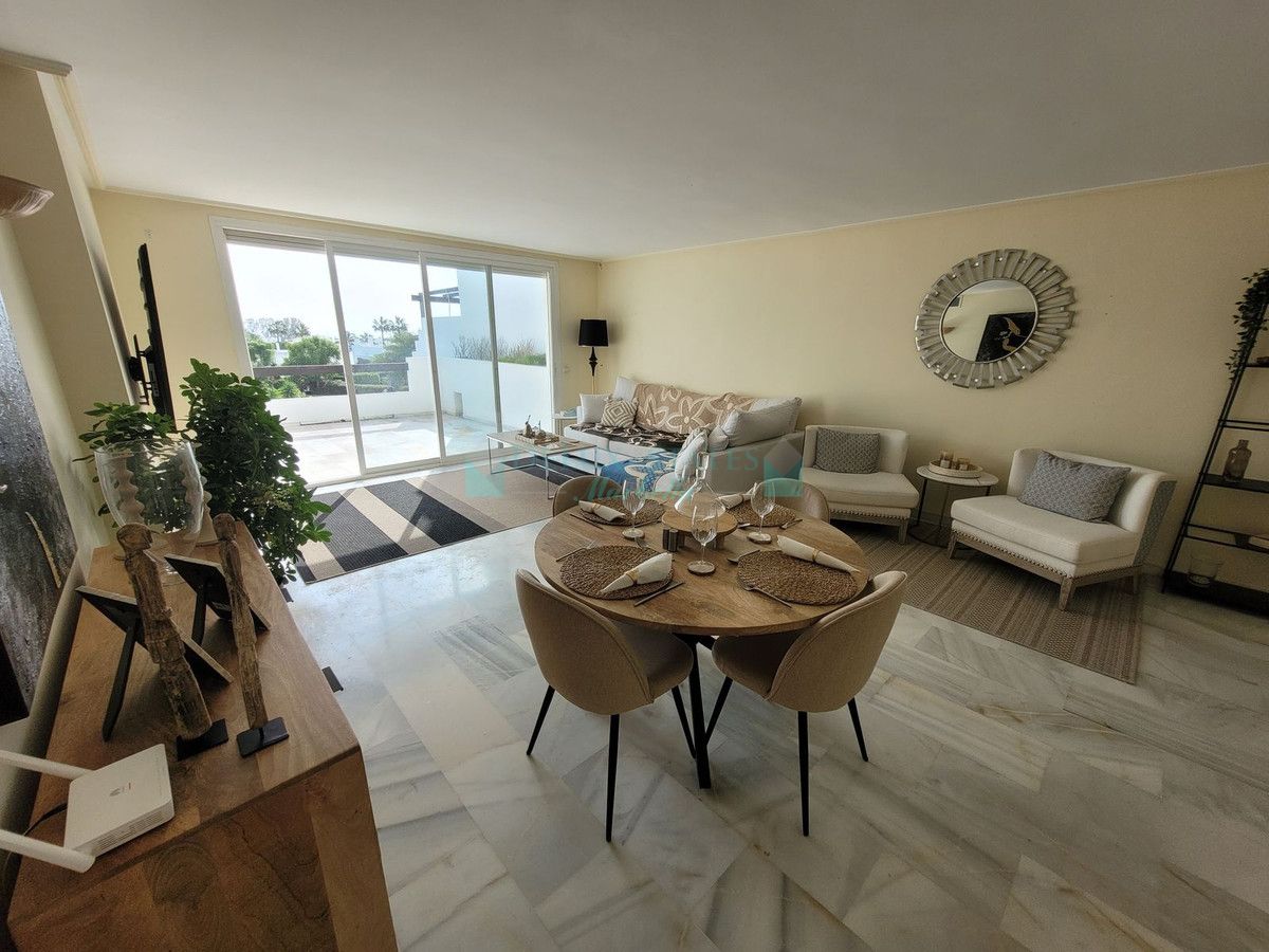 Apartment for sale in Bel Air, Estepona