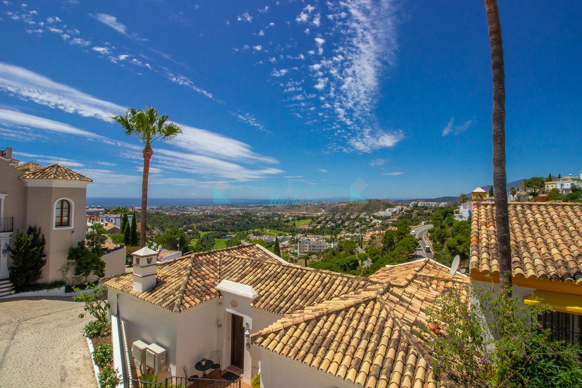 Town House for sale in La Heredia, Benahavis