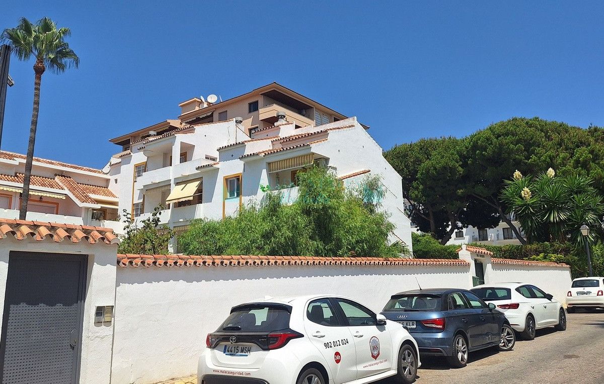 Apartment for sale in Nueva Andalucia