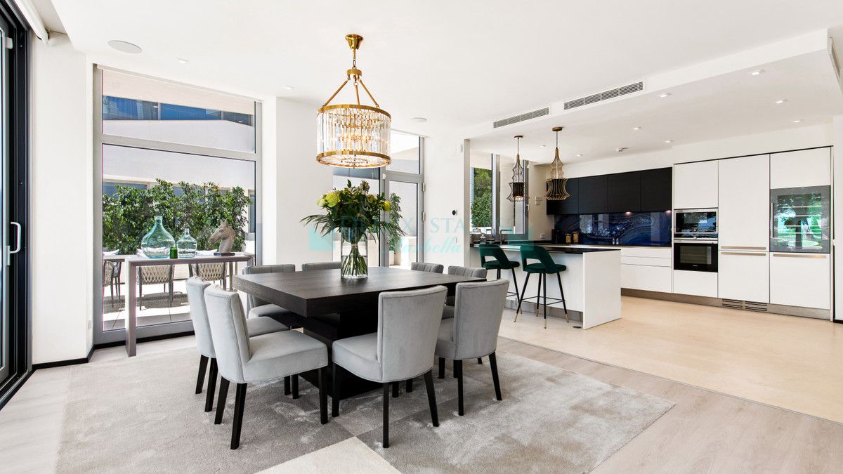 Semi Detached Villa for sale in Sierra Blanca, Marbella Golden Mile