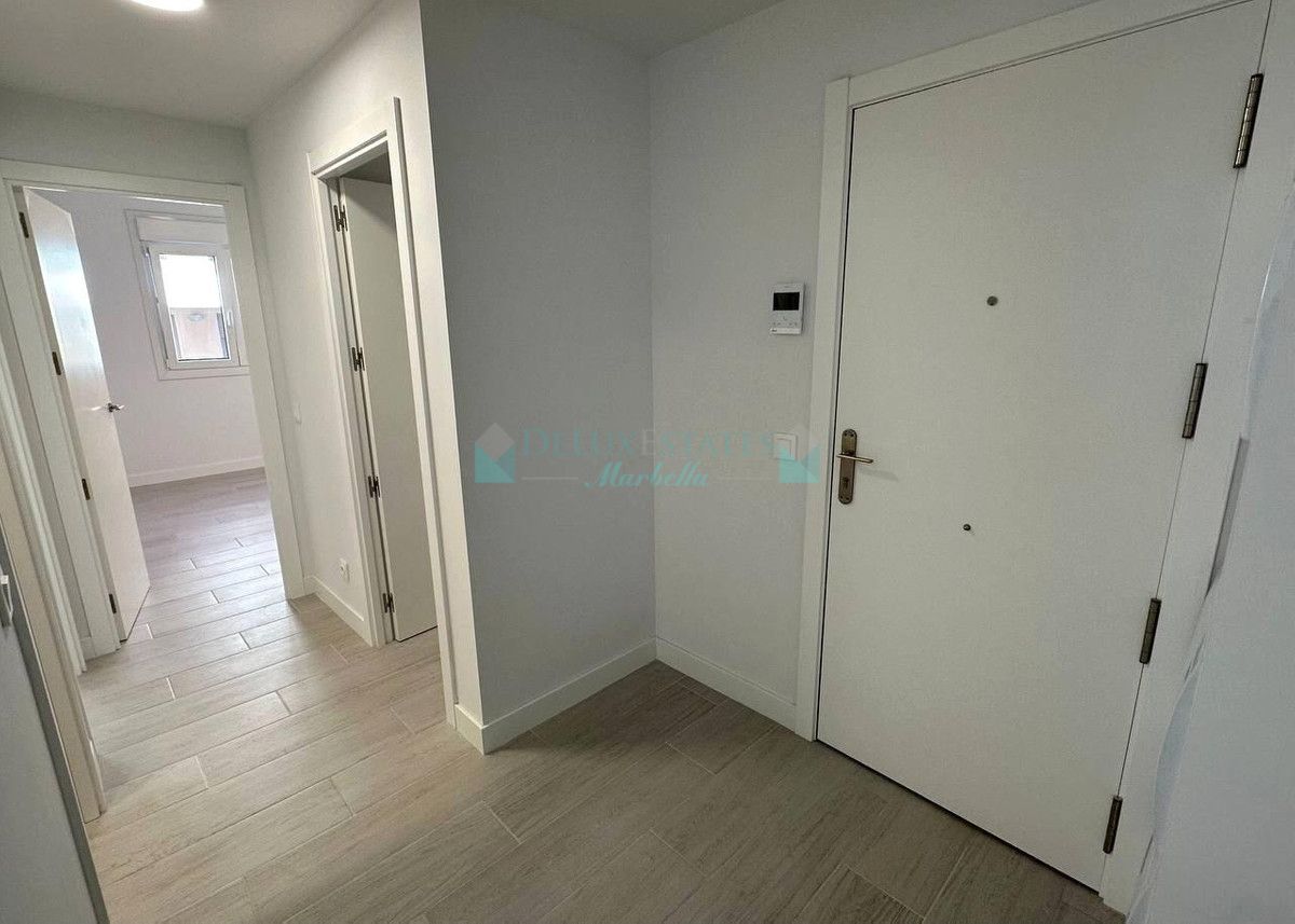 Penthouse for rent in Estepona