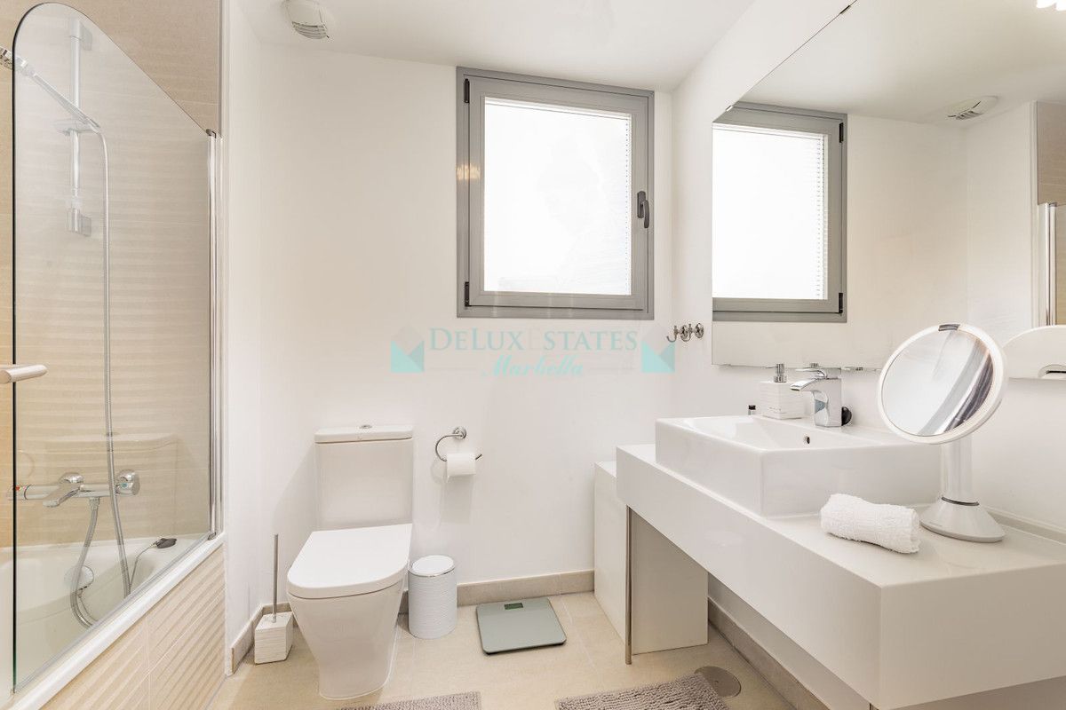 Ático en venta en Estepona